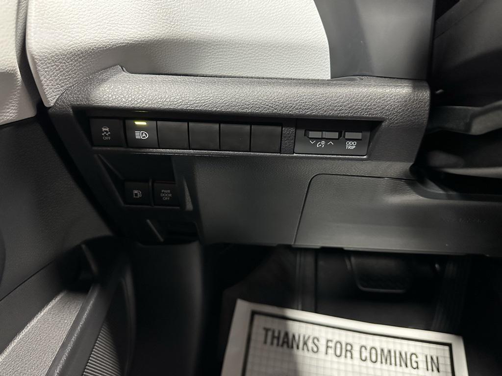 used 2025 Toyota Sienna car, priced at $39,995