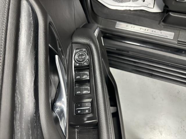 used 2021 GMC Yukon car, priced at $45,995