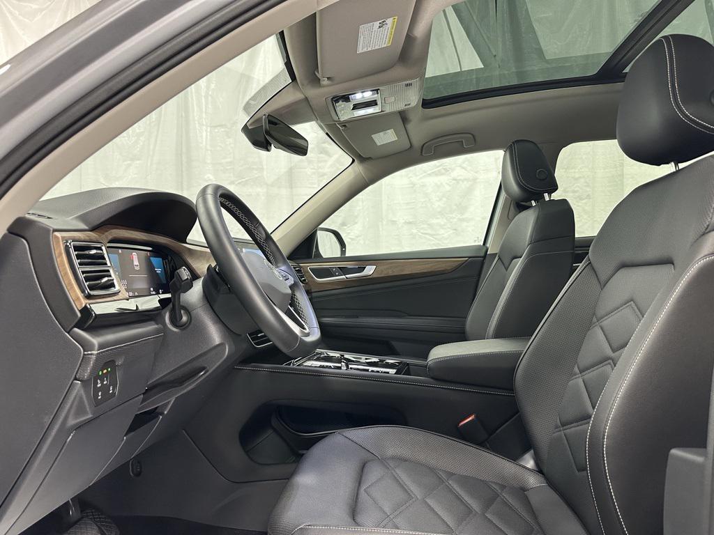 used 2025 Volkswagen Atlas car, priced at $38,495