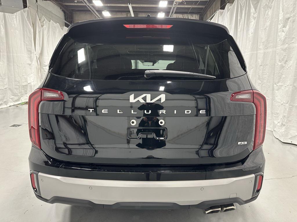 used 2025 Kia Telluride car