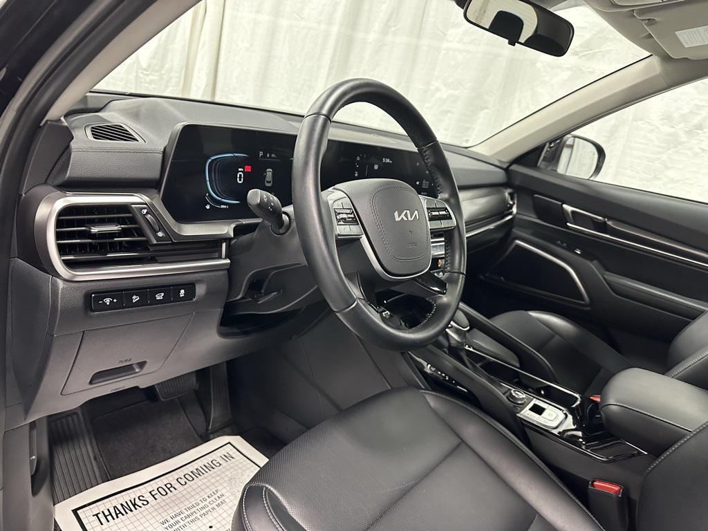 used 2025 Kia Telluride car