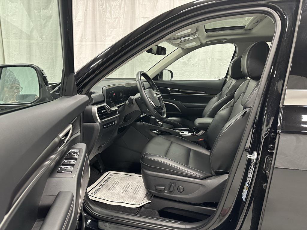 used 2025 Kia Telluride car