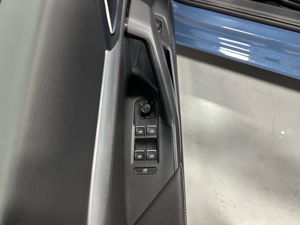 used 2025 Volkswagen Jetta car