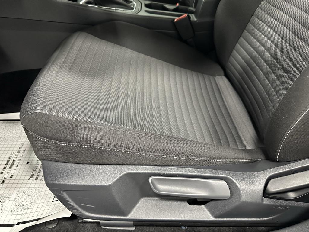 used 2025 Volkswagen Jetta car