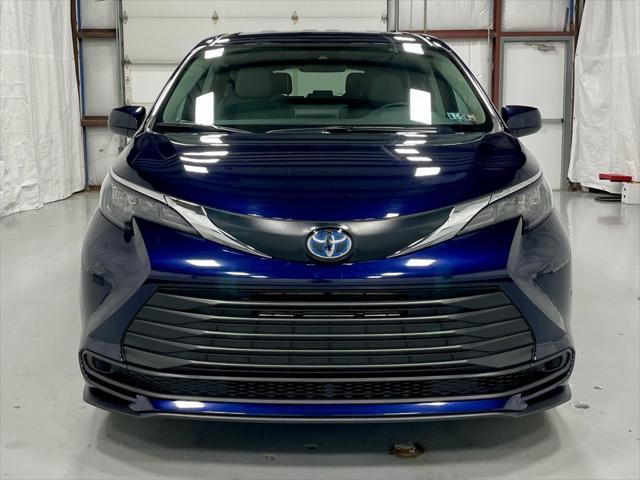 used 2024 Toyota Sienna car, priced at $40,995