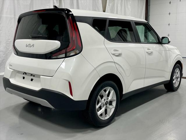 used 2024 Kia Soul car, priced at $17,495