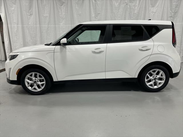 used 2024 Kia Soul car, priced at $15,495