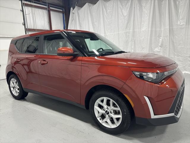 used 2024 Kia Soul car, priced at $17,495