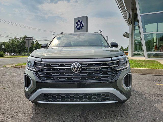 new 2024 Volkswagen Atlas car, priced at $51,654