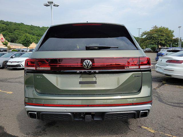 new 2024 Volkswagen Atlas car, priced at $51,654