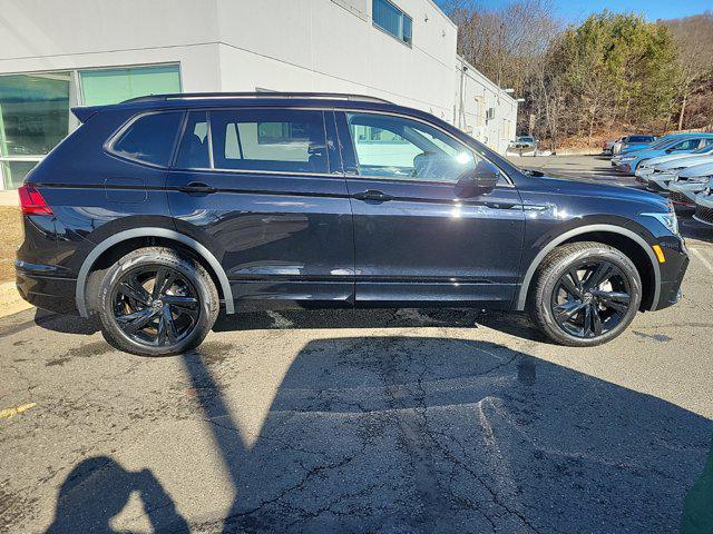 new 2024 Volkswagen Tiguan car, priced at $36,852