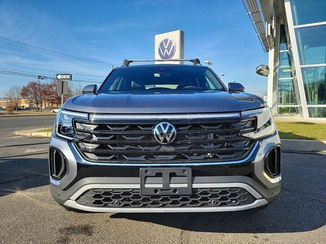 new 2024 Volkswagen Atlas Cross Sport car, priced at $44,448