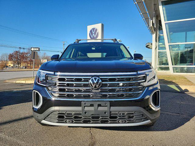 new 2025 Volkswagen Atlas car, priced at $48,332