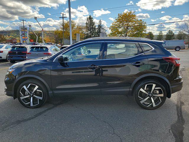 used 2022 Nissan Rogue Sport car, priced at $23,300