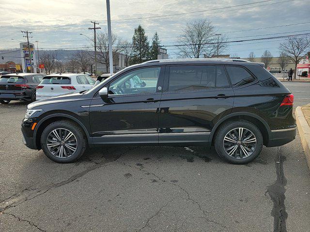 new 2024 Volkswagen Tiguan car, priced at $33,747