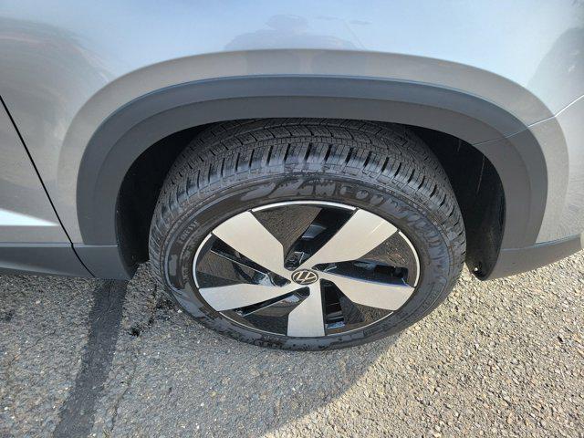 new 2025 Volkswagen Taos car, priced at $28,551