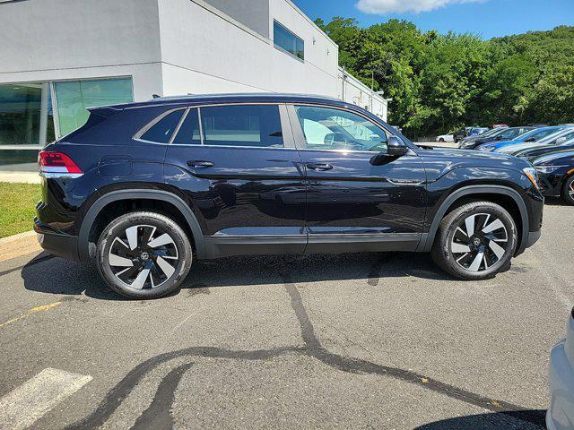 new 2024 Volkswagen Atlas Cross Sport car, priced at $44,666