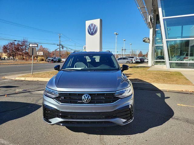 new 2024 Volkswagen Tiguan car, priced at $37,536