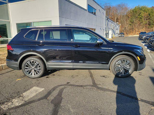 new 2024 Volkswagen Tiguan car, priced at $33,747