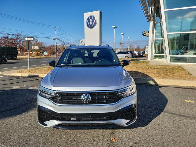 new 2024 Volkswagen Tiguan car, priced at $36,573