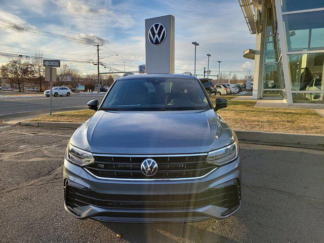 new 2024 Volkswagen Tiguan car, priced at $36,001