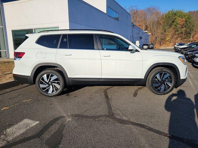 new 2025 Volkswagen Atlas car, priced at $47,187