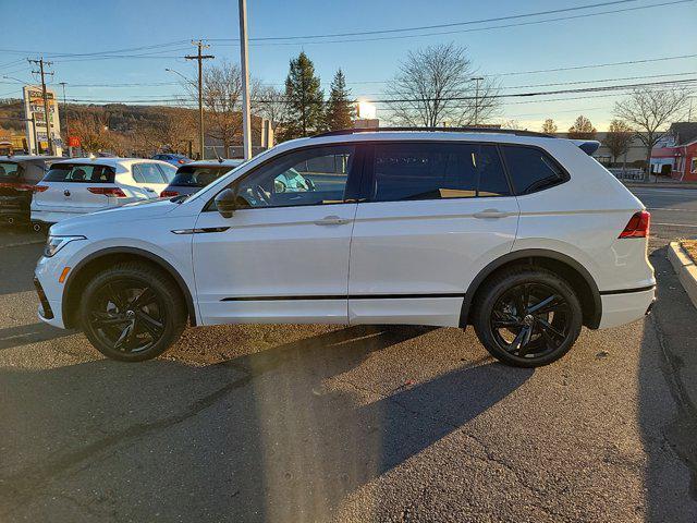 new 2024 Volkswagen Tiguan car, priced at $37,814