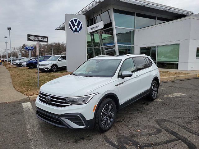 new 2024 Volkswagen Tiguan car, priced at $33,747