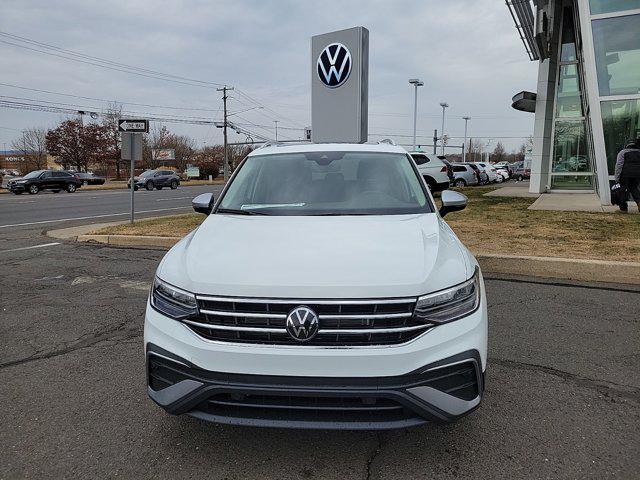 new 2024 Volkswagen Tiguan car, priced at $33,747