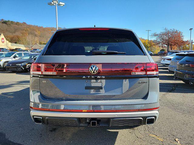 new 2025 Volkswagen Atlas car, priced at $50,028