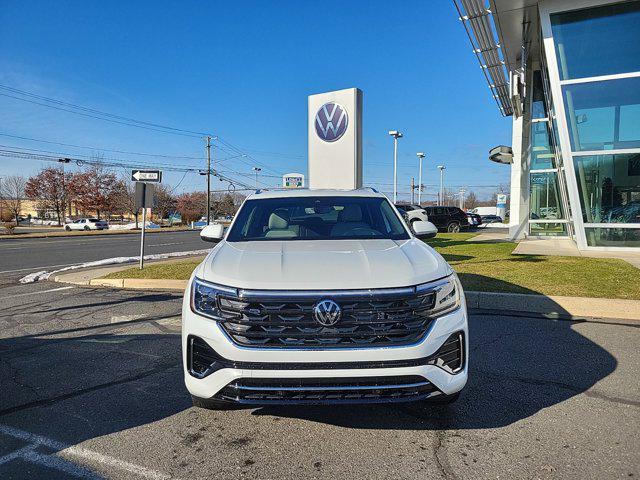 new 2024 Volkswagen Atlas Cross Sport car, priced at $49,768