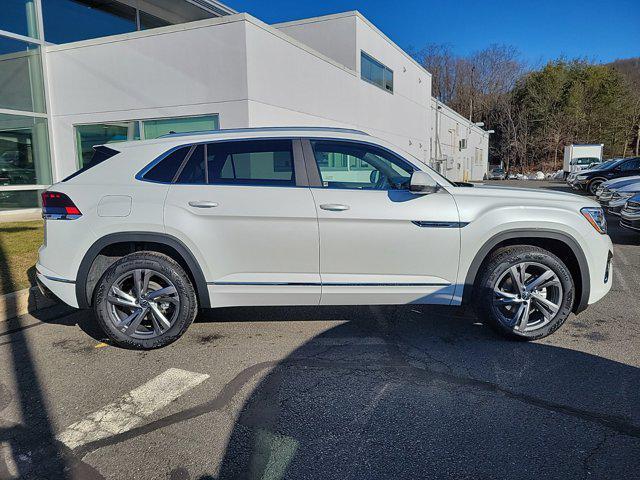 new 2024 Volkswagen Atlas Cross Sport car, priced at $49,768