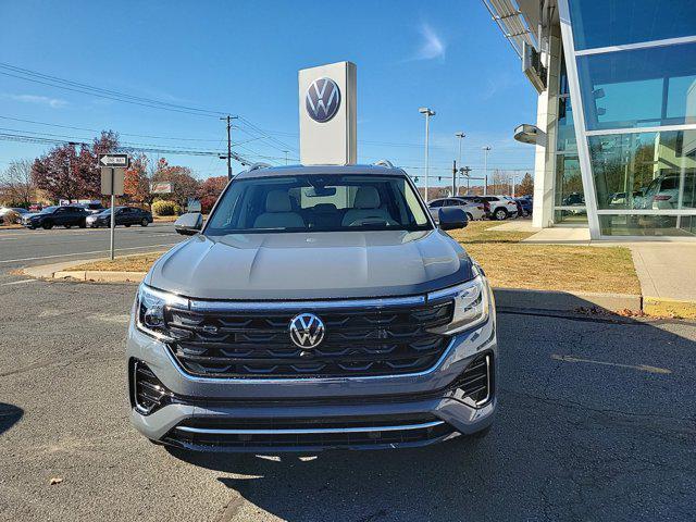 new 2025 Volkswagen Atlas car, priced at $56,921