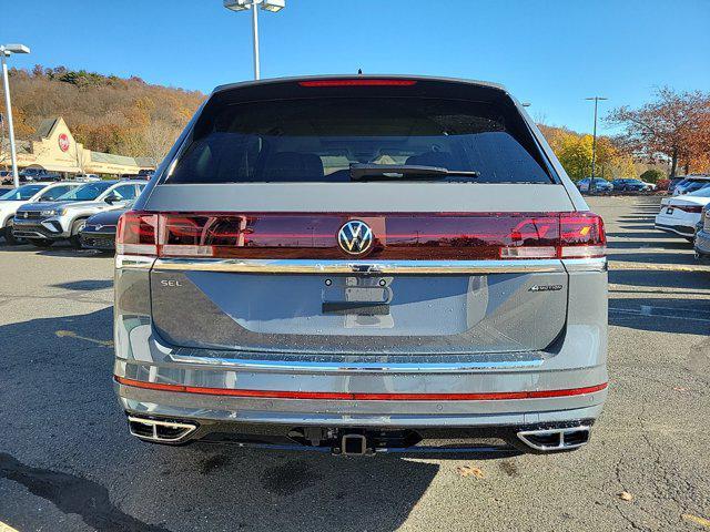 new 2025 Volkswagen Atlas car, priced at $56,921