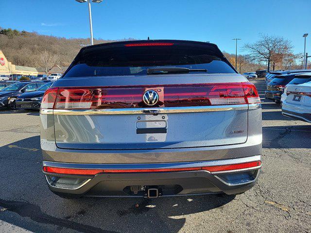 new 2025 Volkswagen Atlas Cross Sport car, priced at $45,941