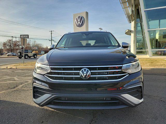 new 2024 Volkswagen Tiguan car, priced at $34,428