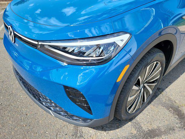 new 2025 Volkswagen ID.4 car, priced at $49,271