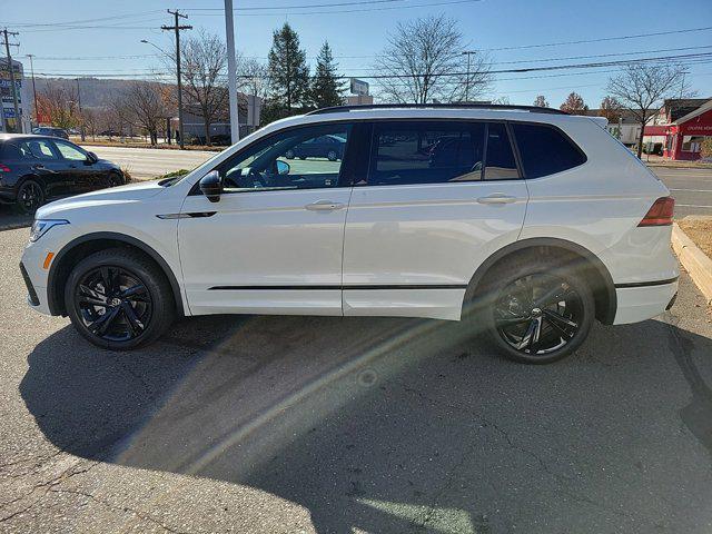 new 2024 Volkswagen Tiguan car, priced at $37,643