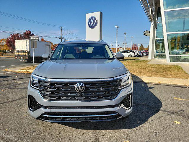 new 2025 Volkswagen Atlas car, priced at $56,921