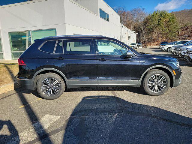 new 2024 Volkswagen Tiguan car, priced at $32,613