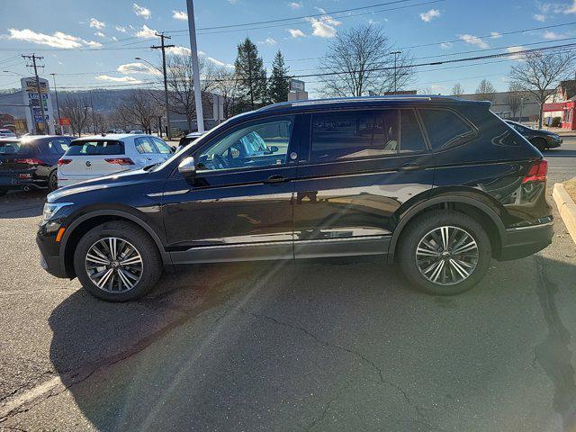 new 2024 Volkswagen Tiguan car, priced at $32,613