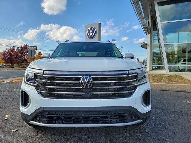 new 2025 Volkswagen Atlas car, priced at $49,677