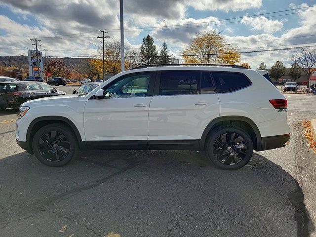 new 2025 Volkswagen Atlas car, priced at $49,677