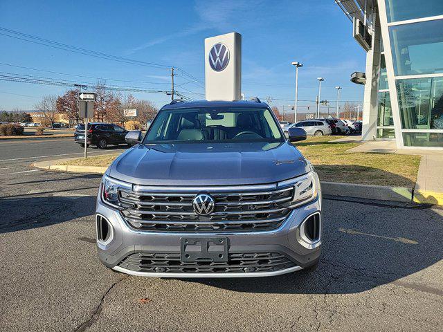 new 2025 Volkswagen Atlas car, priced at $47,670