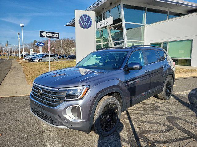 new 2025 Volkswagen Atlas car, priced at $47,970