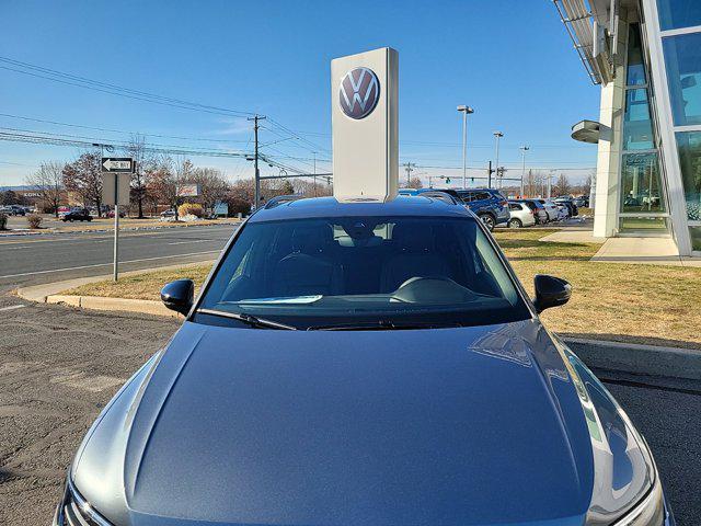 new 2024 Volkswagen Tiguan car, priced at $36,001