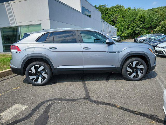 new 2024 Volkswagen Atlas Cross Sport car, priced at $43,456