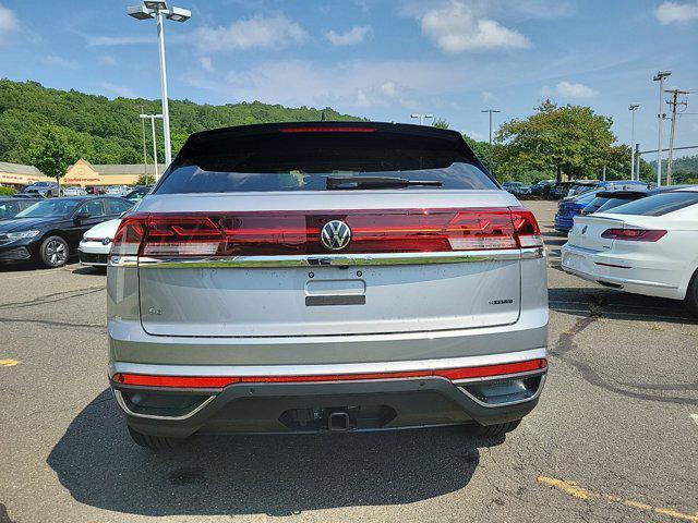 new 2024 Volkswagen Atlas Cross Sport car, priced at $43,456