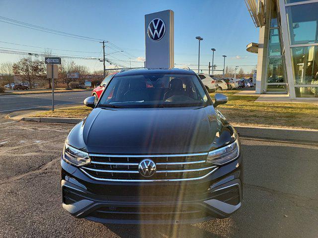 new 2024 Volkswagen Tiguan car, priced at $32,613