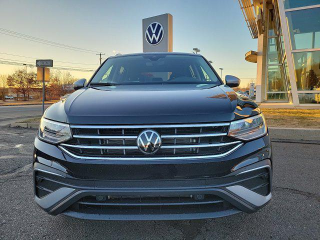 new 2024 Volkswagen Tiguan car, priced at $33,747